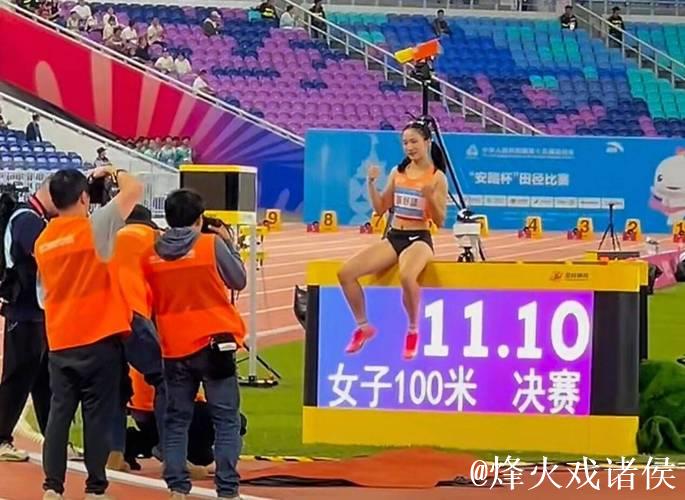 陈妤颉勇夺女子100米决赛冠军 打破亚洲青年纪录 陈妤颉勇夺女子100米决赛冠军 打破亚洲青年纪录