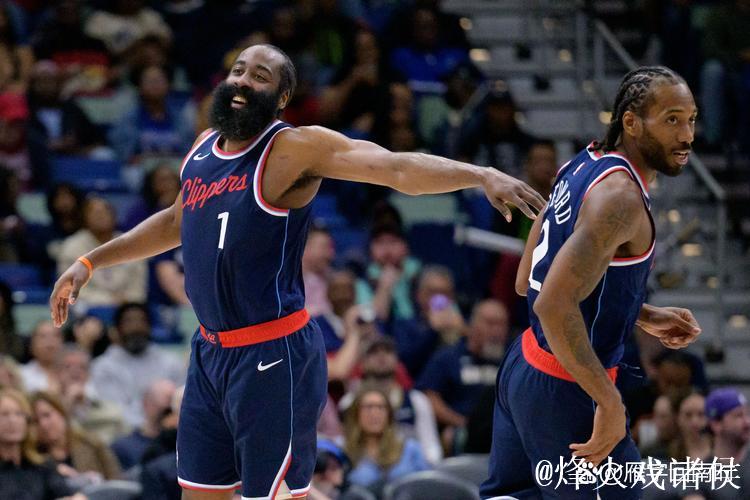 CJ狂砍45分鹈鹕力克爵士迎4连胜 快船不敌公牛4连胜终结