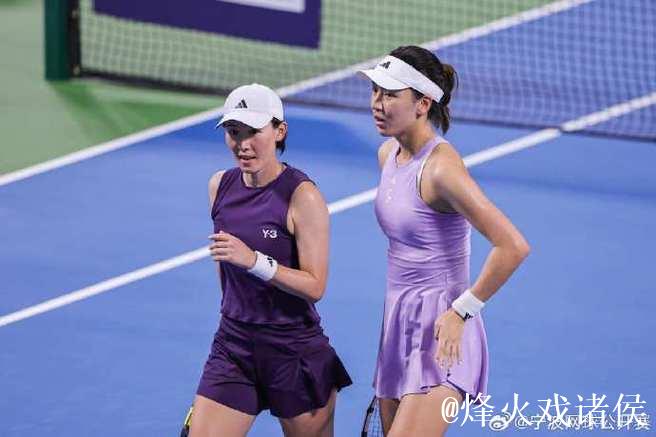 宁波网球公开赛：王欣瑜与郑赛赛联手晋级女双八强